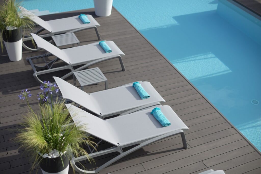 Grosfillex---Lettino-prendisole-Sunset-grigio-silver-1_1fb3da