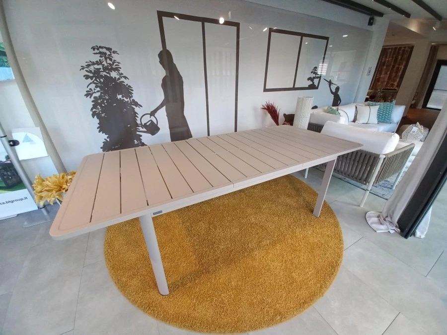 tavolo-e-tavolino-da-giardino-grosfillex-cannes-494578-l
